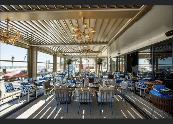 Hf - Mamaia Nord Building *