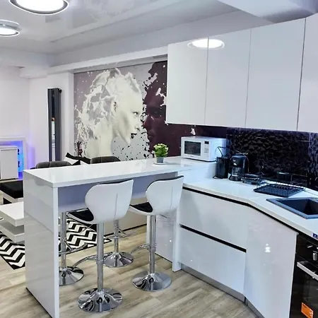 Apartment Hf - Mamaia Nord Building *